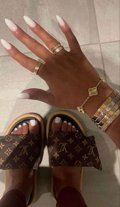 Maya Luxe